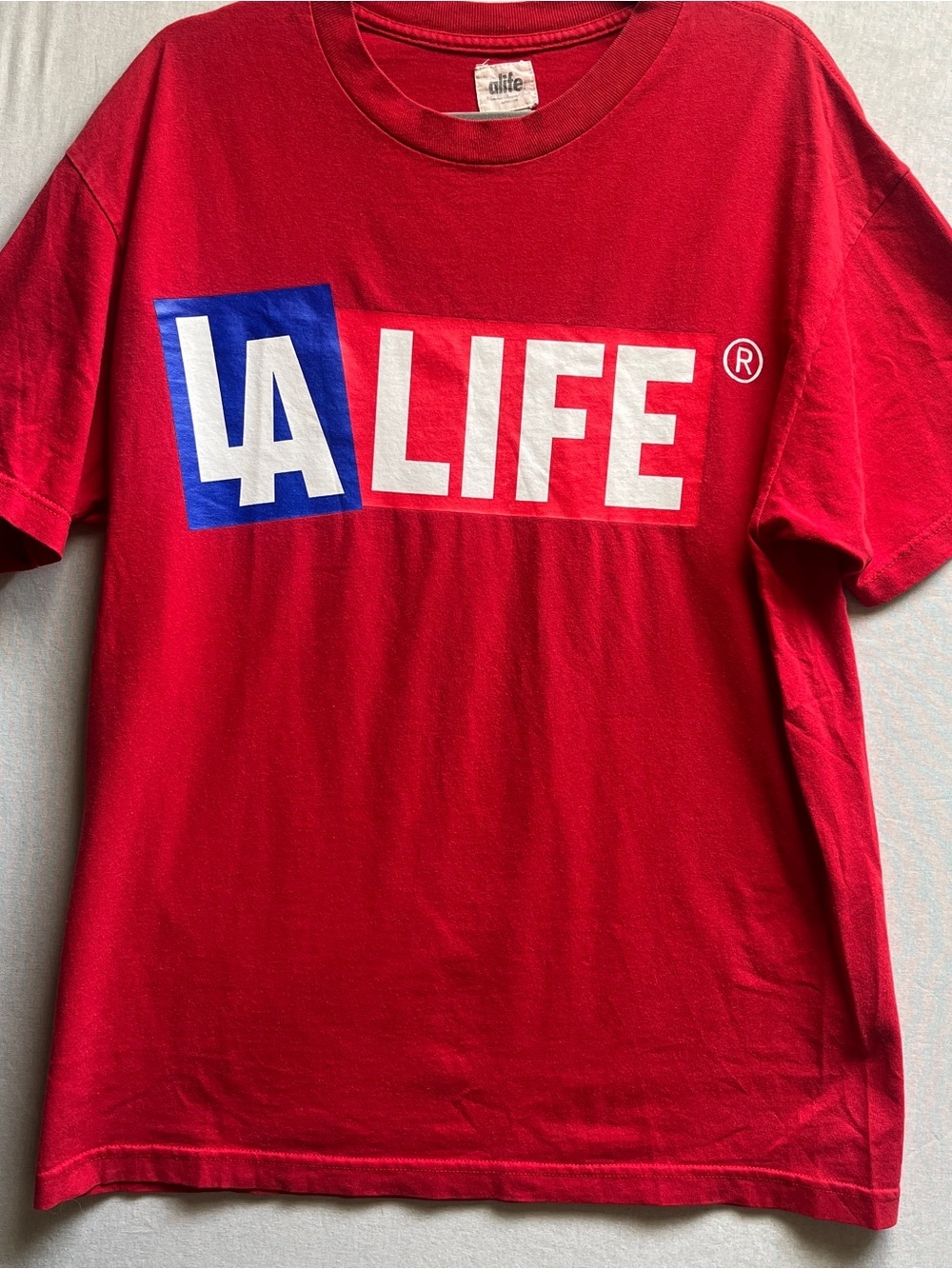 ALIFE LA LIFE Red Graphic Tee L
